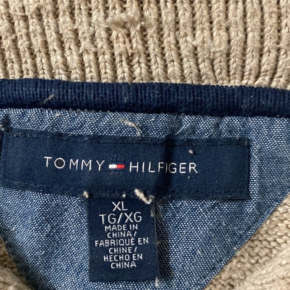 Tommy Hilfiger Sweater - Picture 3 of 3
